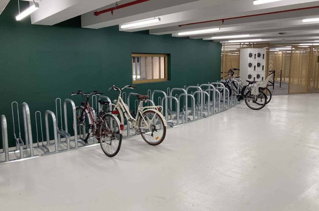 Support / Rack à vélos pour parking vélos - Modèle Roméo